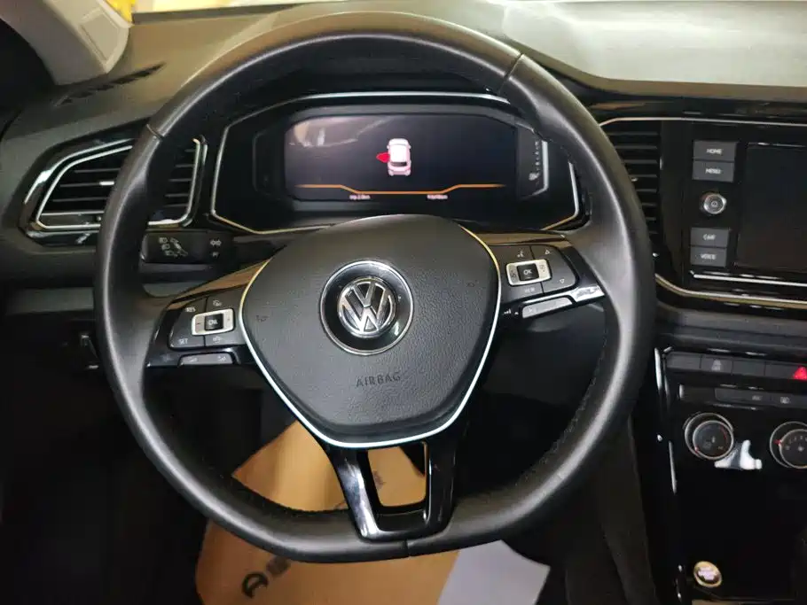 Volkswagen T-Roc 2021 — фото 15