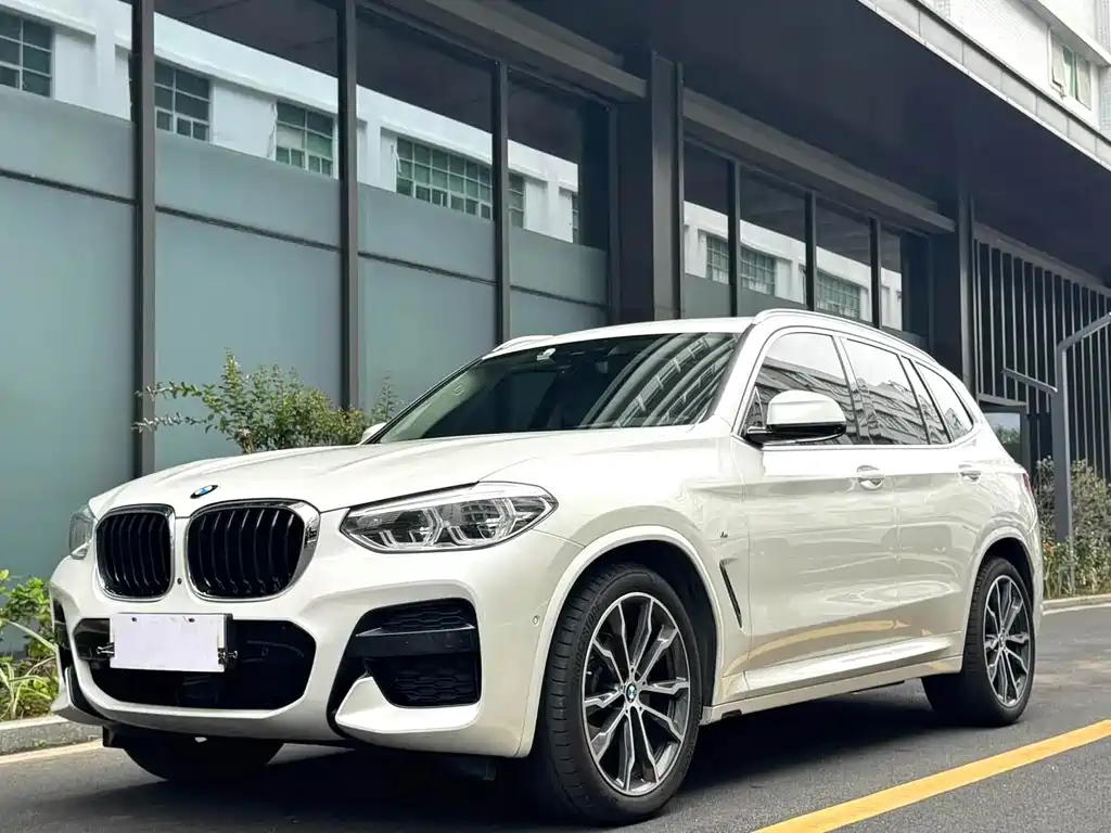 BMW X3 2021