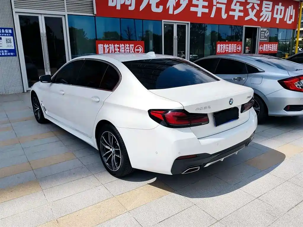 BMW 5 Series 2024