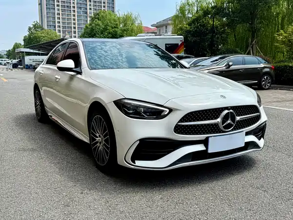 Mercedes-Benz C-Class 2023