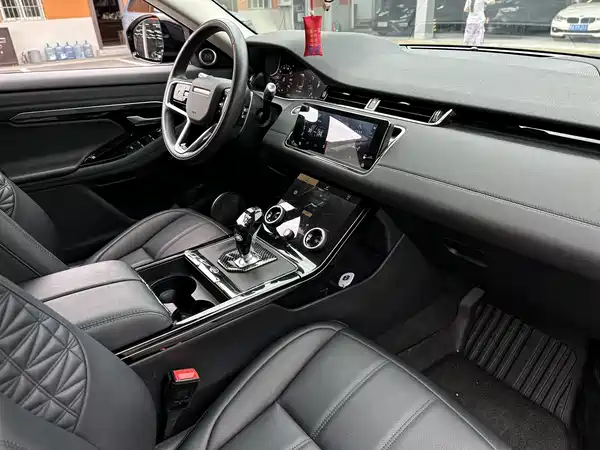 Land Rover Range Rover Evoque 2023