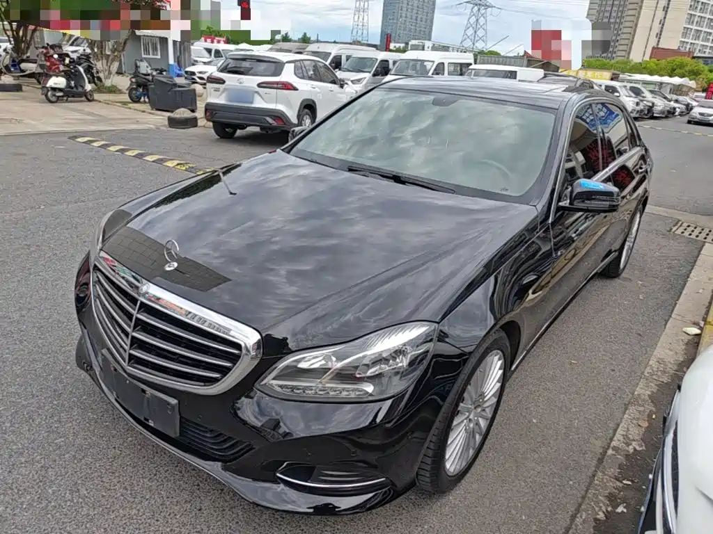 Mercedes-Benz E-Class 2015
