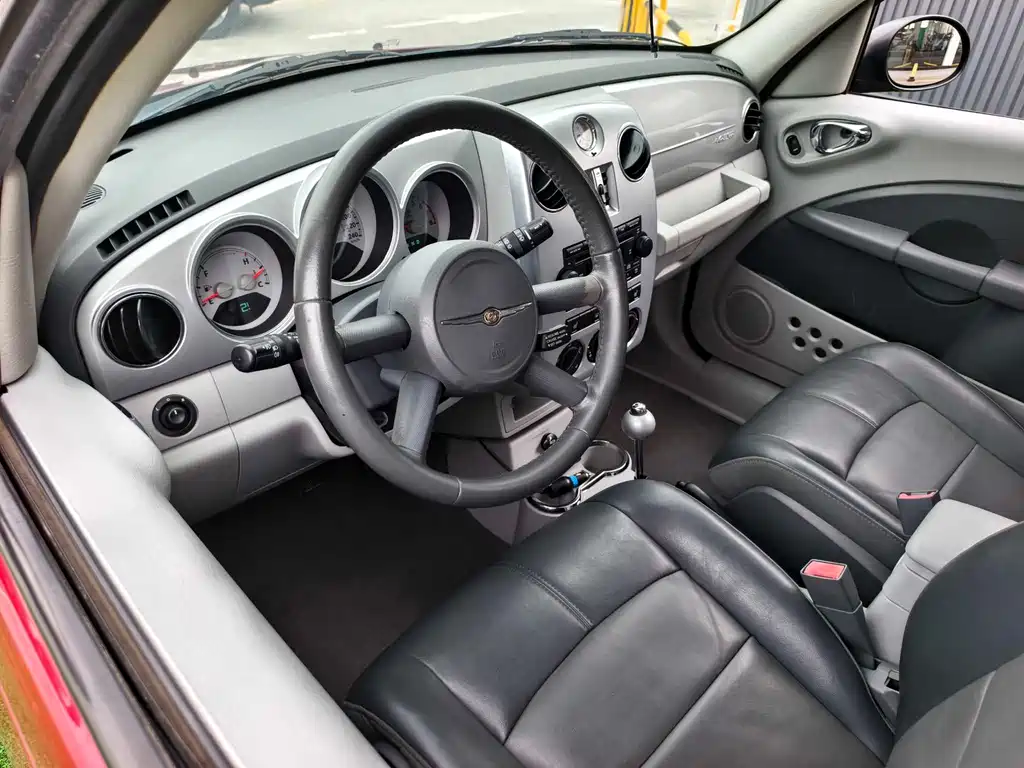 Chrysler PT Cruiser 2010 — фото 16