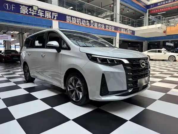 GAC Trumpchi M6 2021