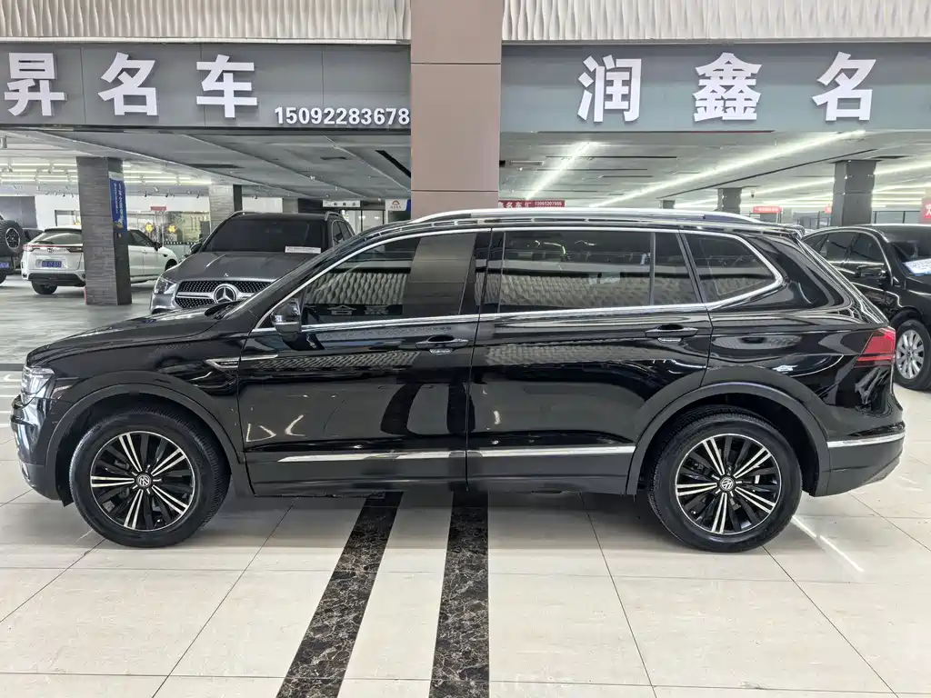 Volkswagen Tiguan L 2018 — фото 4