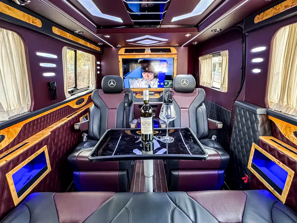 Mercedes-Benz Sprinter 2017 — фото 19