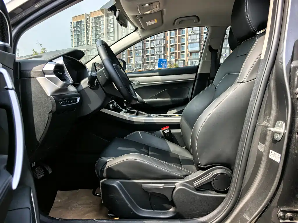 Geely Binyue 2025