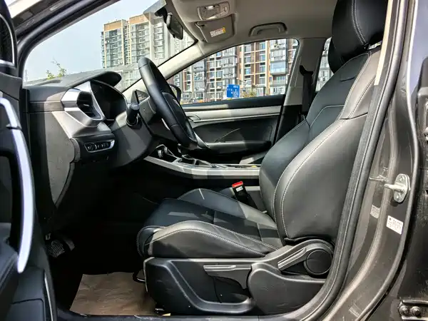 Geely Binyue 2025