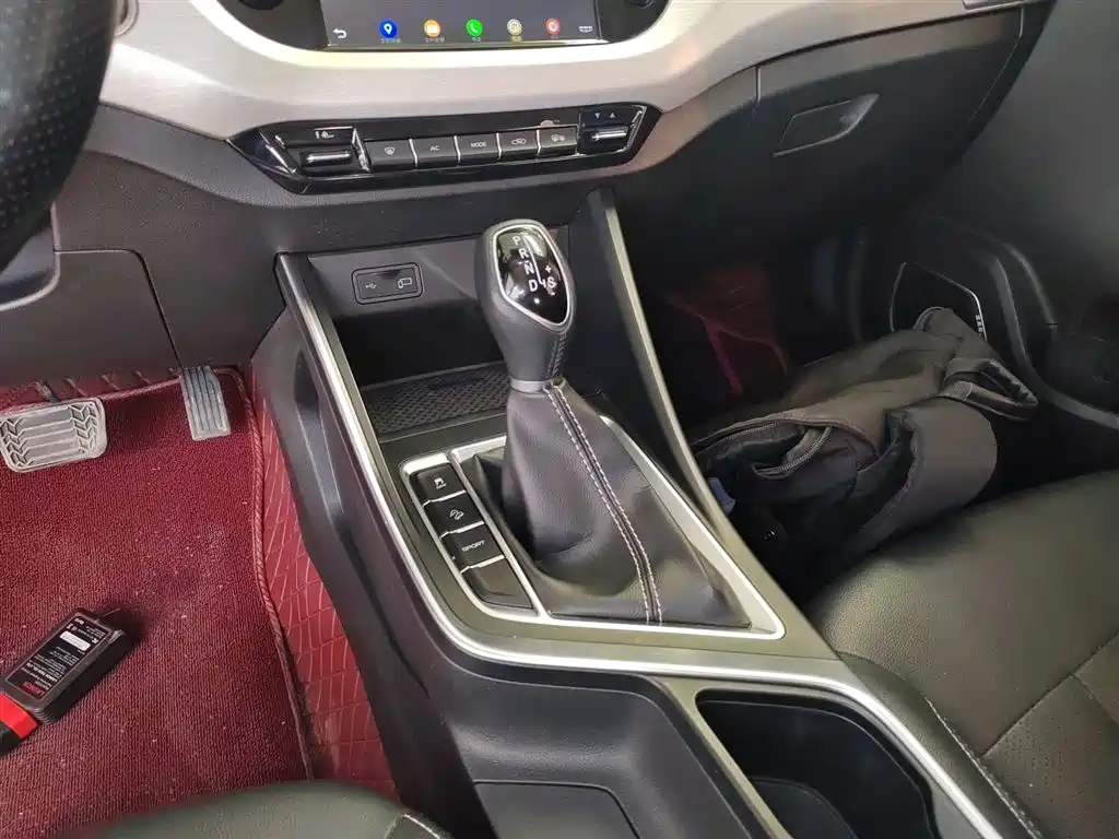 Geely Vision X3 2020 — фото 14