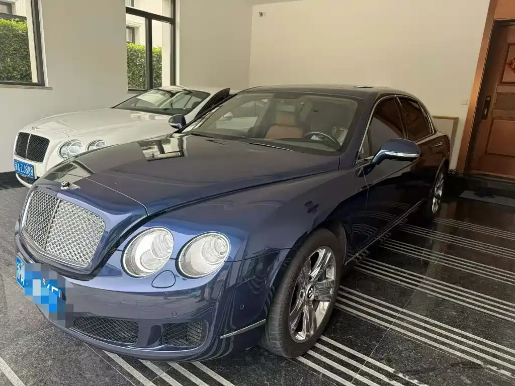 Bentley Flying Spur 2012