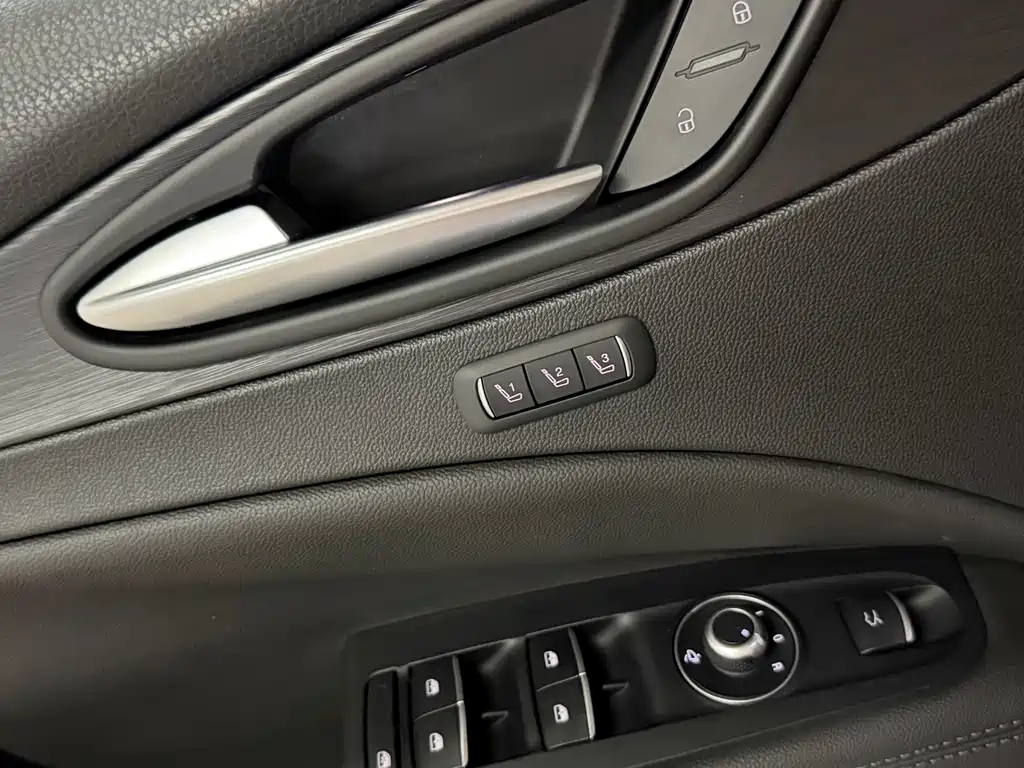 Alfa Romeo Stelvio 2019 — фото 6