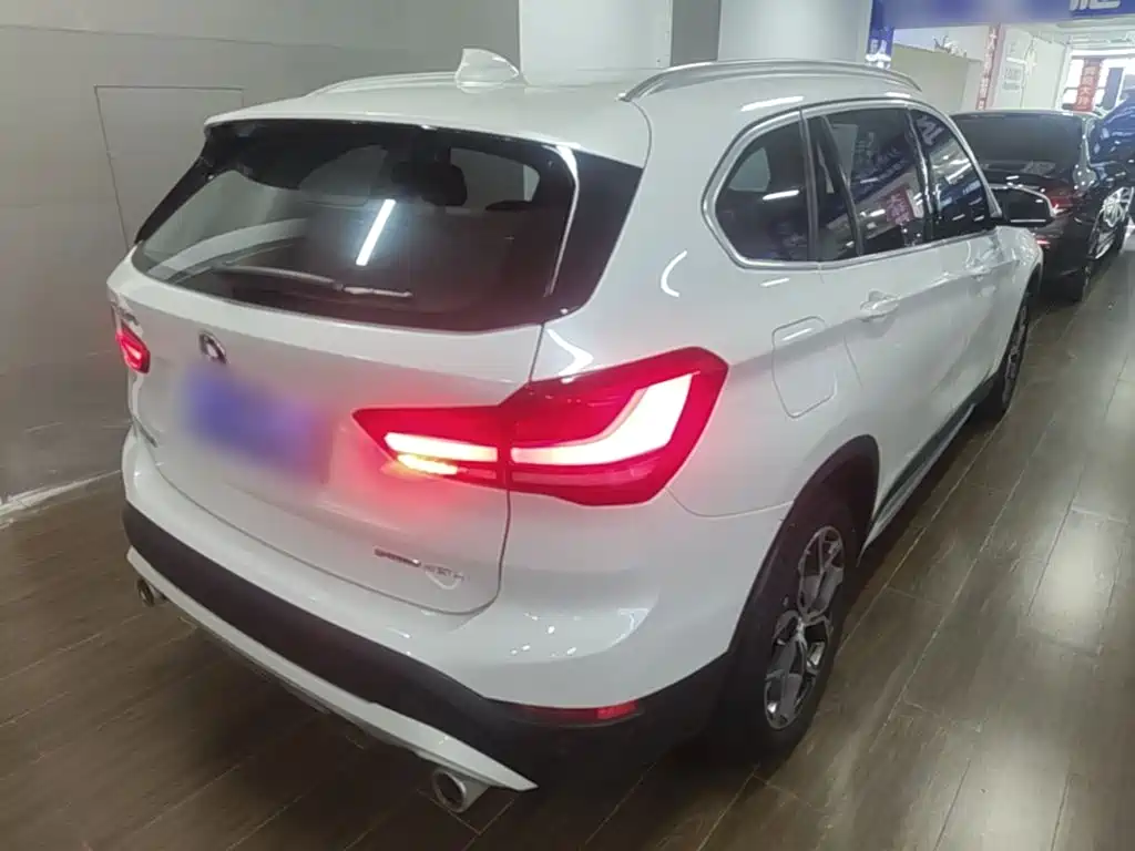 BMW X1 2021