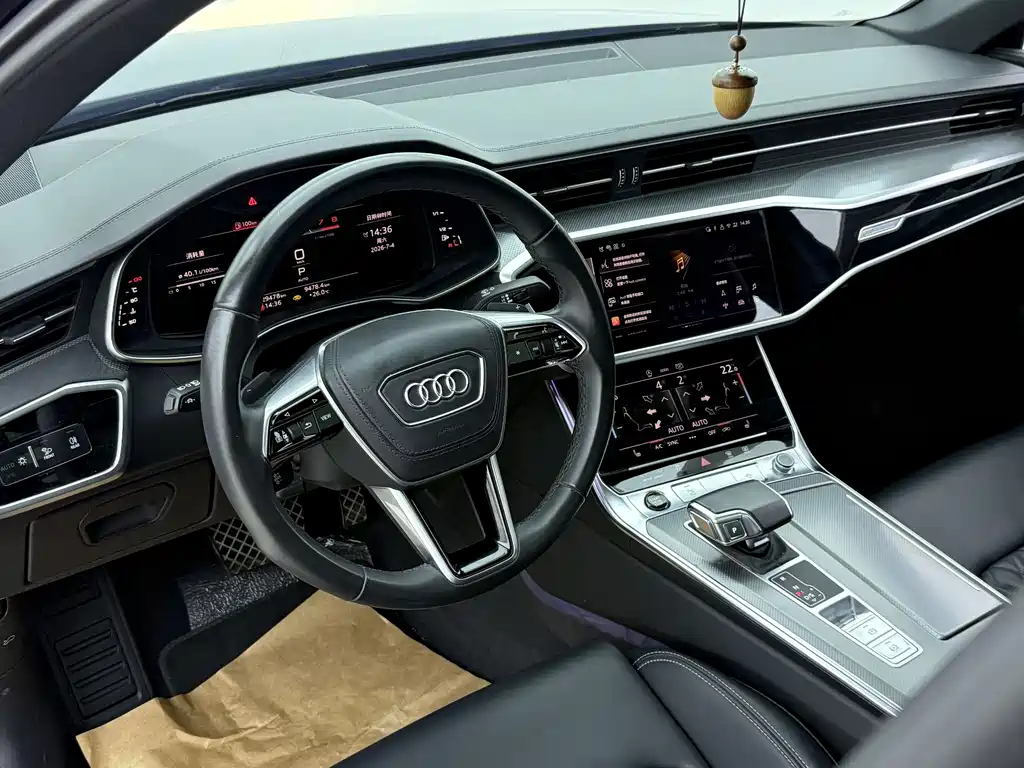 Audi A6L 2025