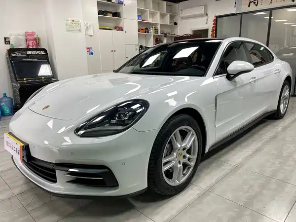 Porsche Panamera 2017