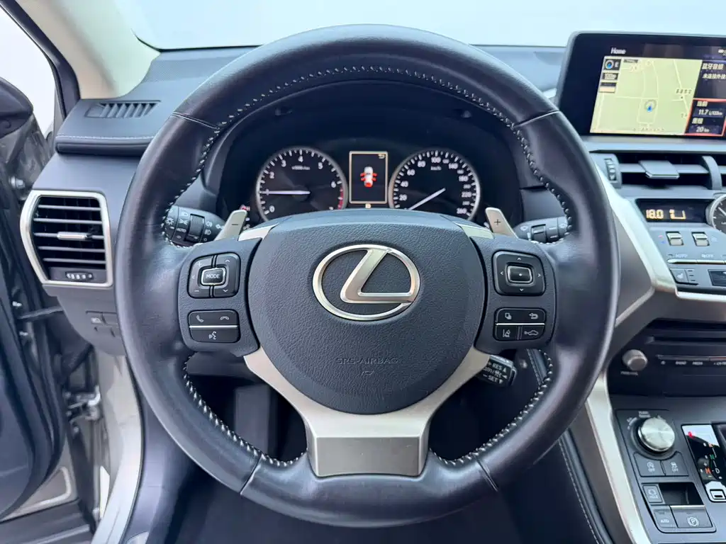 Lexus NX 2021 — фото 8
