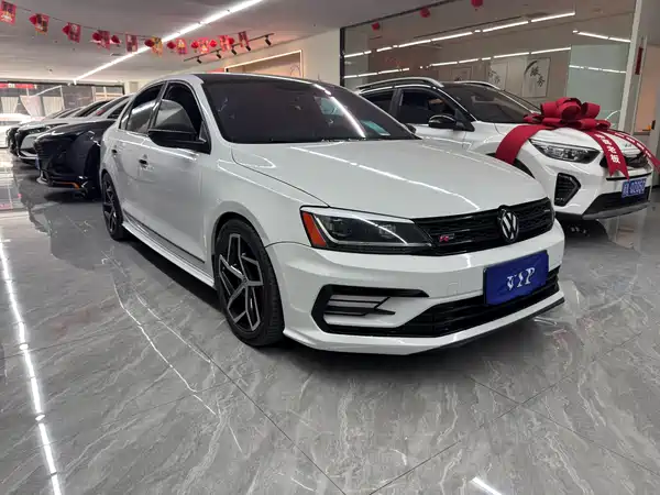 Volkswagen Sagitar 2017