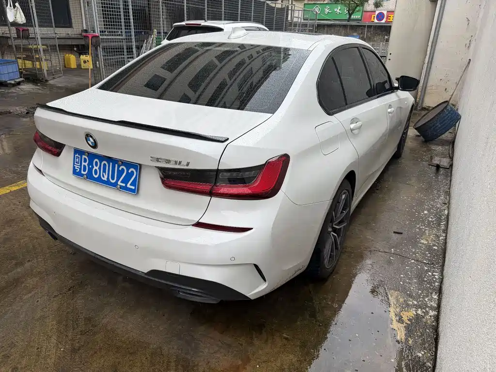 BMW 3 Series 2021