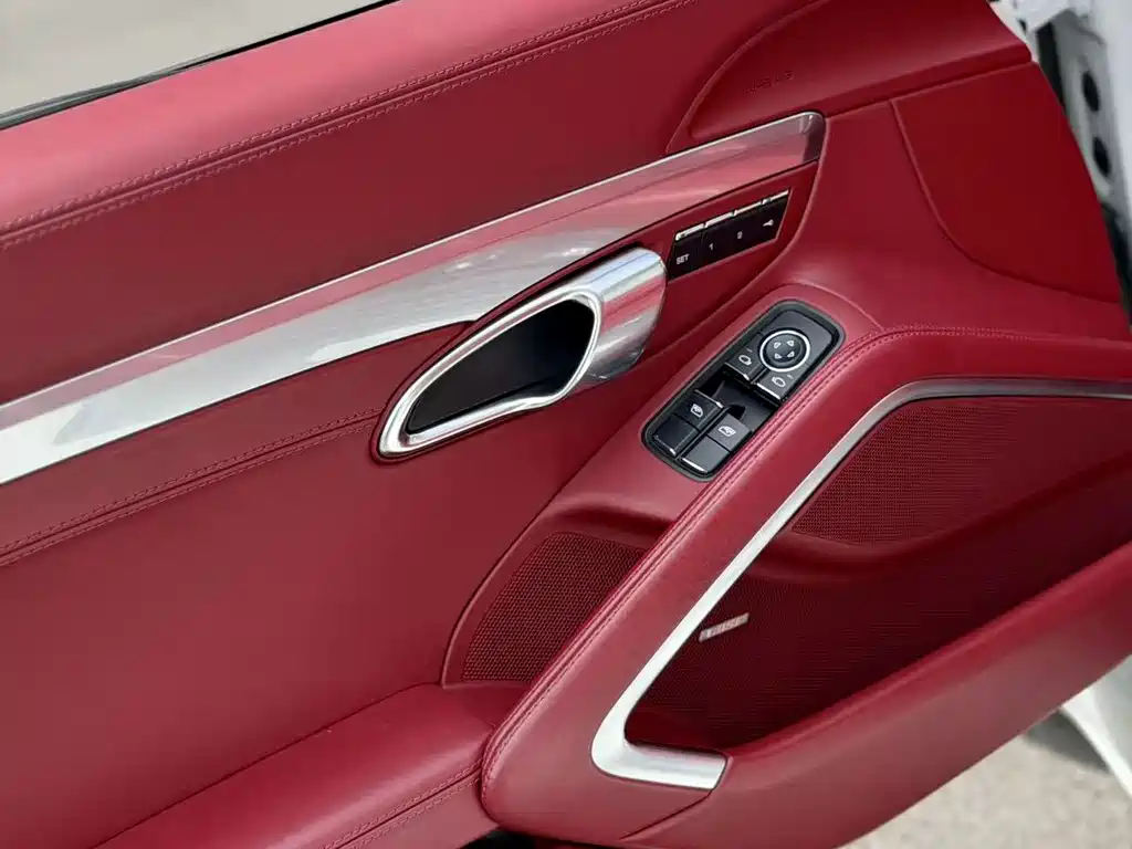 Porsche 718 2020 — фото 18