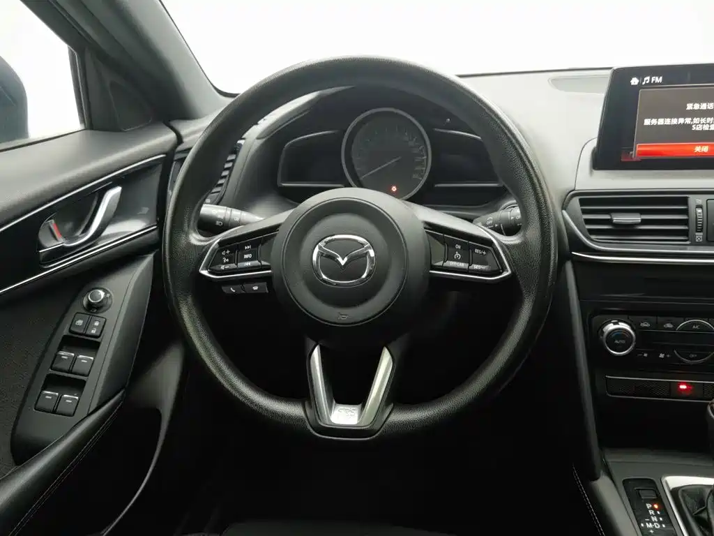Mazda CX-4 2021 — фото 11