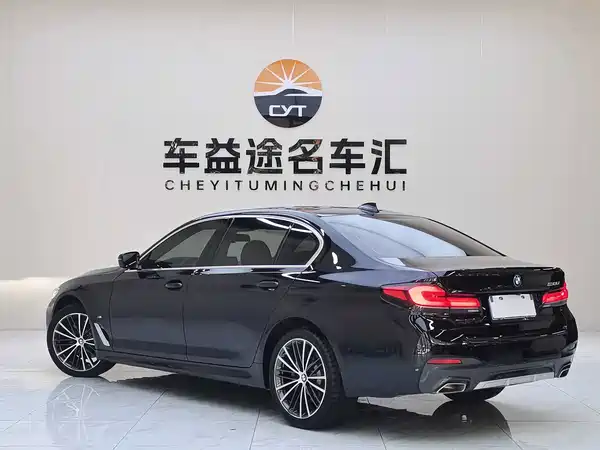 BMW 5 Series 2021