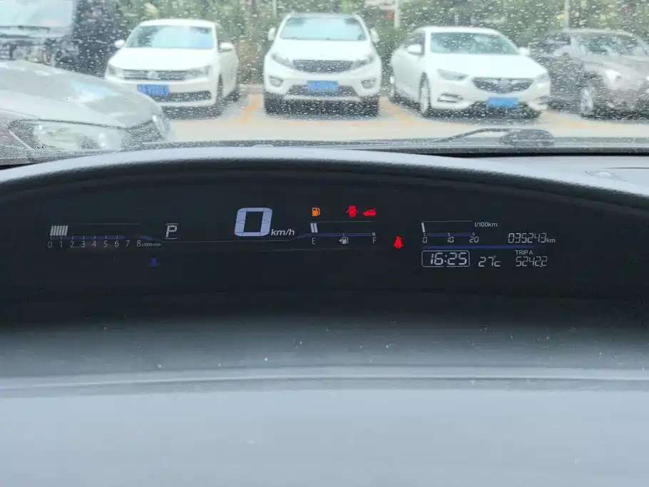 Honda Jade 2014 — фото 14