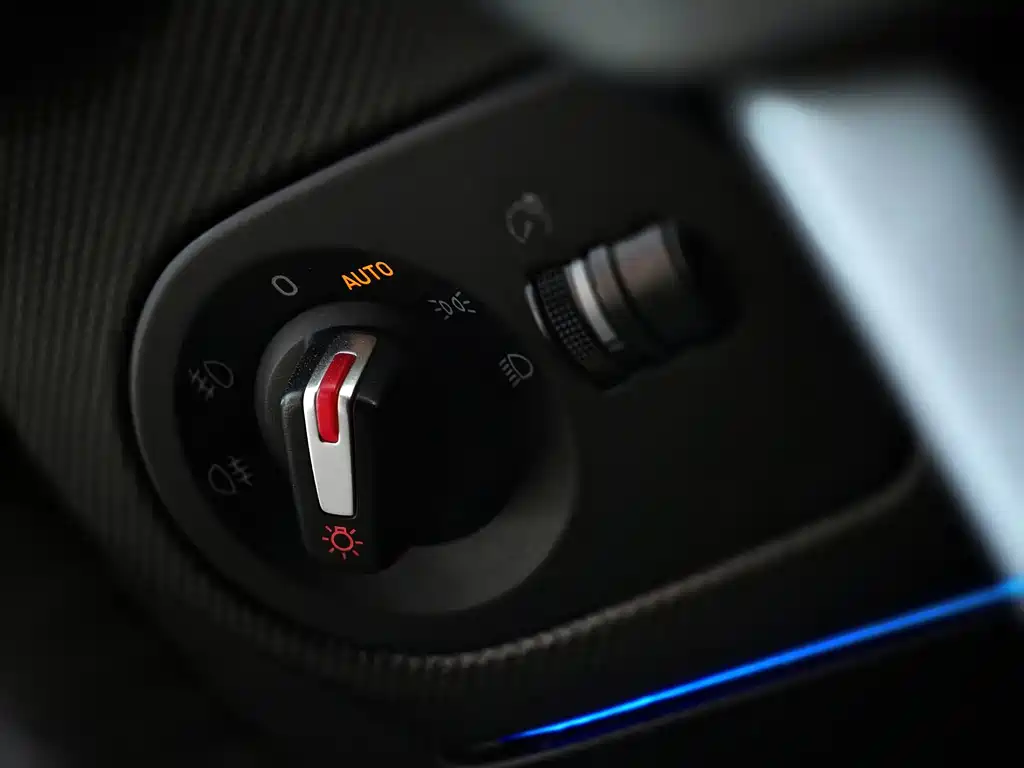 SEAT Leon 2013 — фото 10