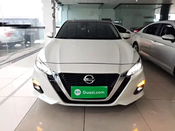 Nissan Teana 2021