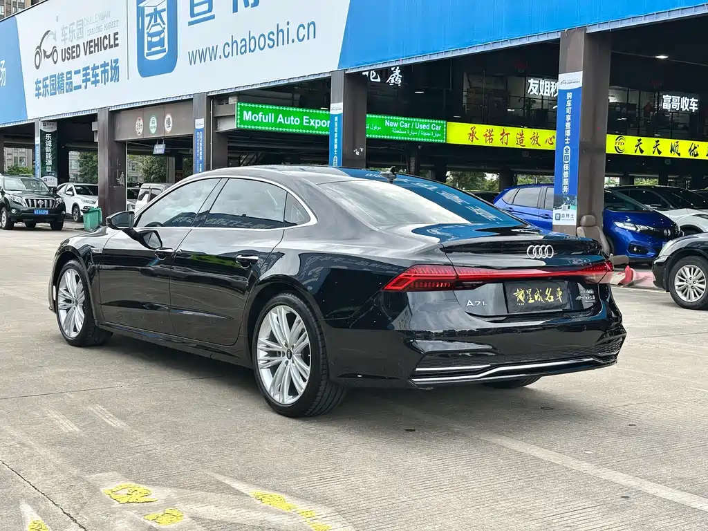 Audi A7L 2024 — фото 14