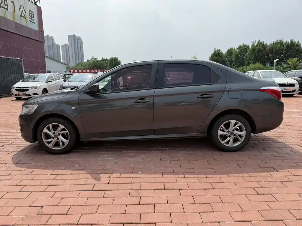 Citroen Elysee 2015