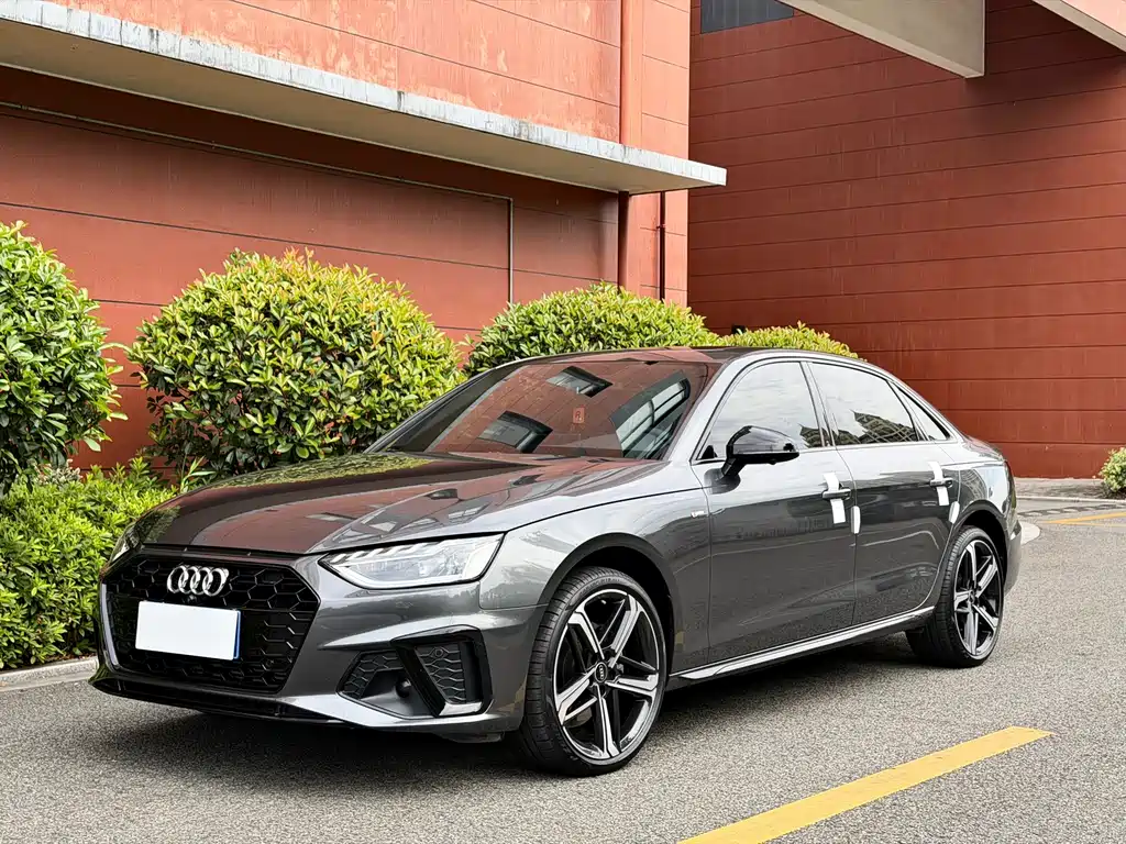 Audi A4L 2025