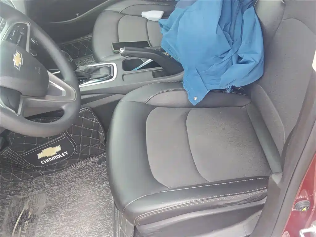 Chevrolet Cavalier 2018 — фото 15