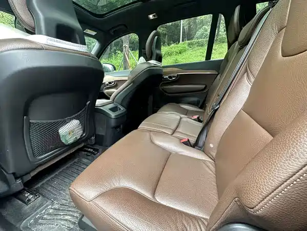 Volvo XC90 2021
