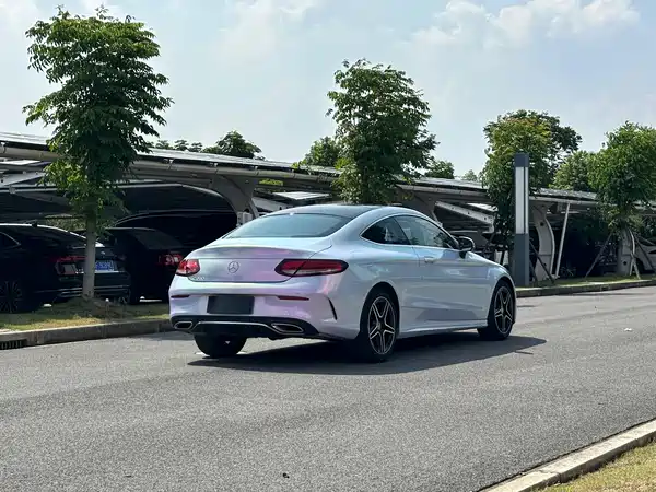 Mercedes-Benz C-Class 2020