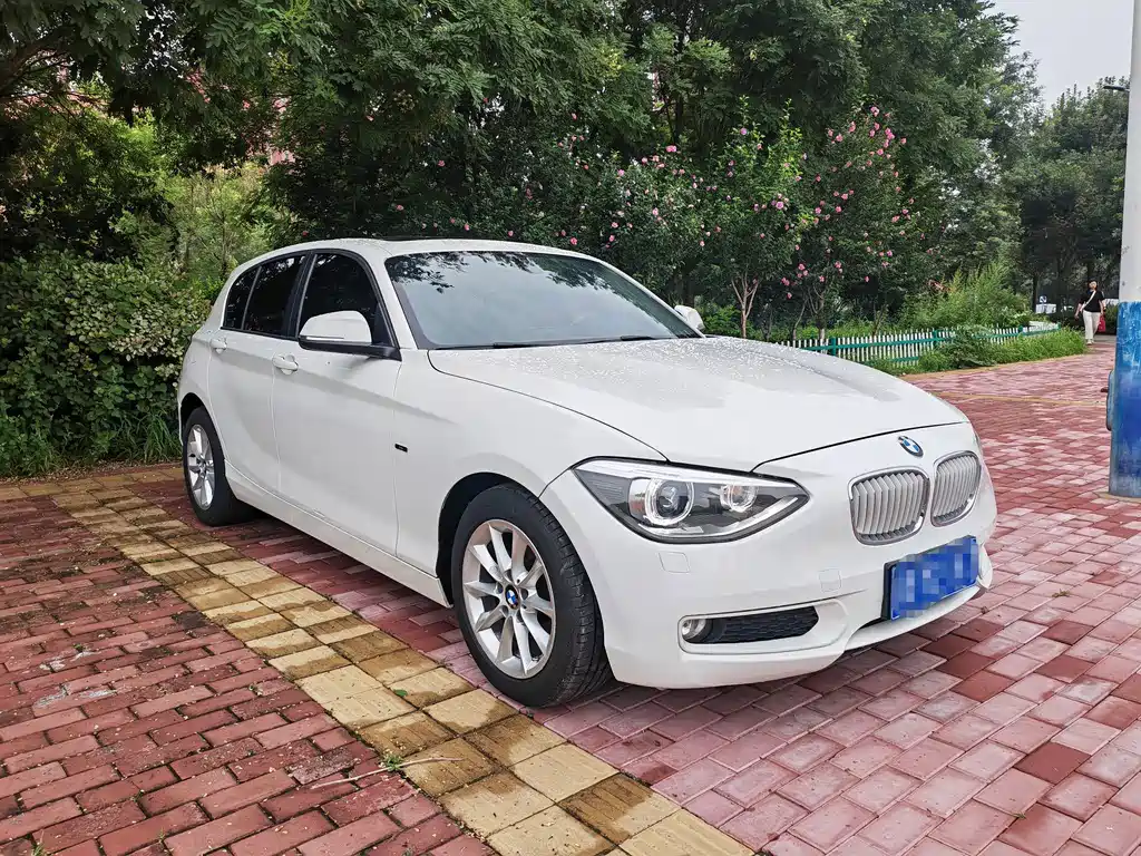 BMW 1 Series 2012