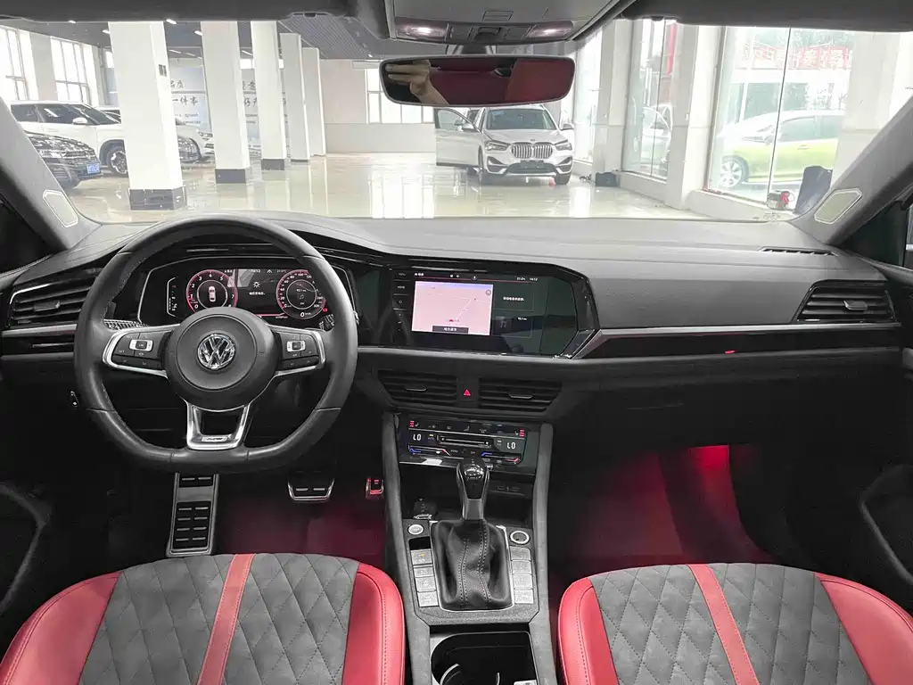 Volkswagen Sagitar 2022