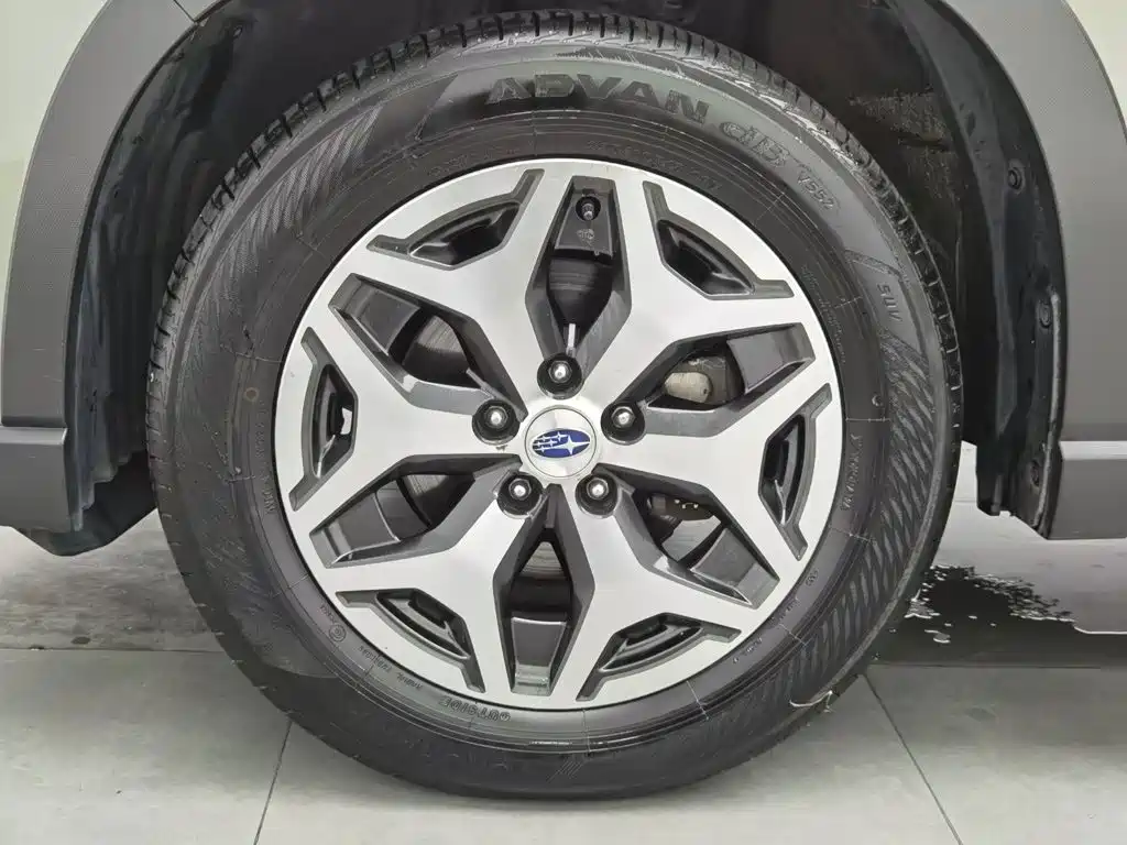 Subaru Forester 2021 — фото 17