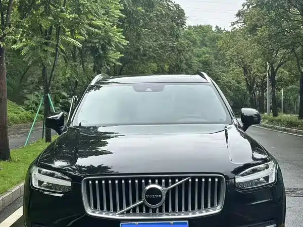 Volvo XC90 2021