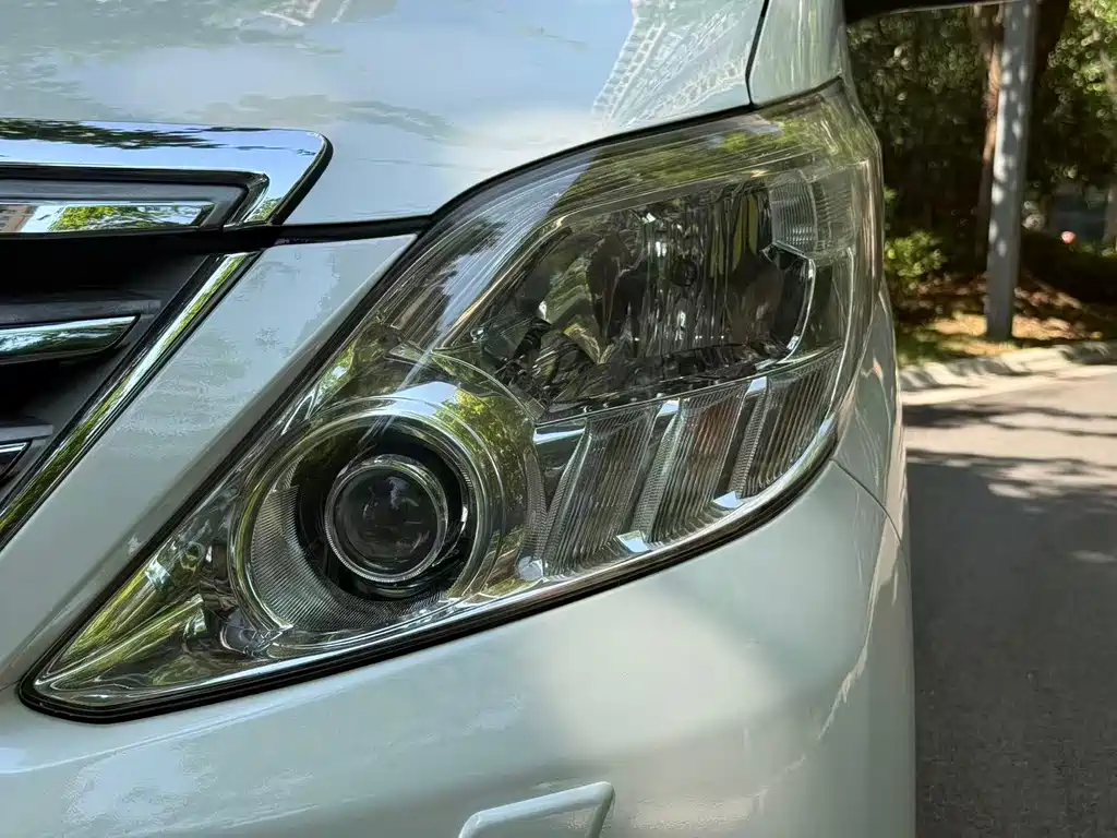 Toyota Alphard 2013 — фото 4