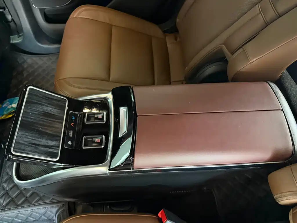 Lincoln Aviator 2021