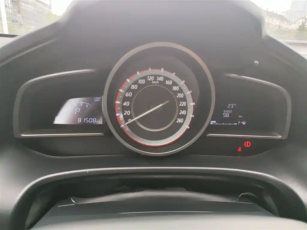 Mazda 3 Axela 2015 — фото 12
