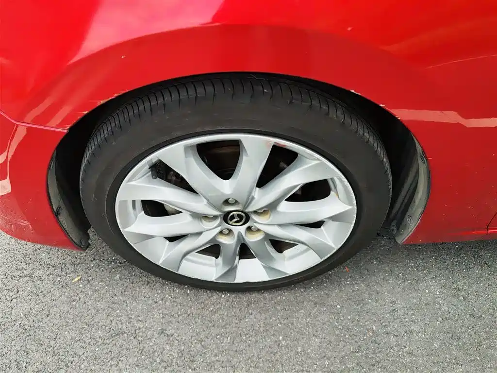 Mazda 3 Axela 2015 — фото 23