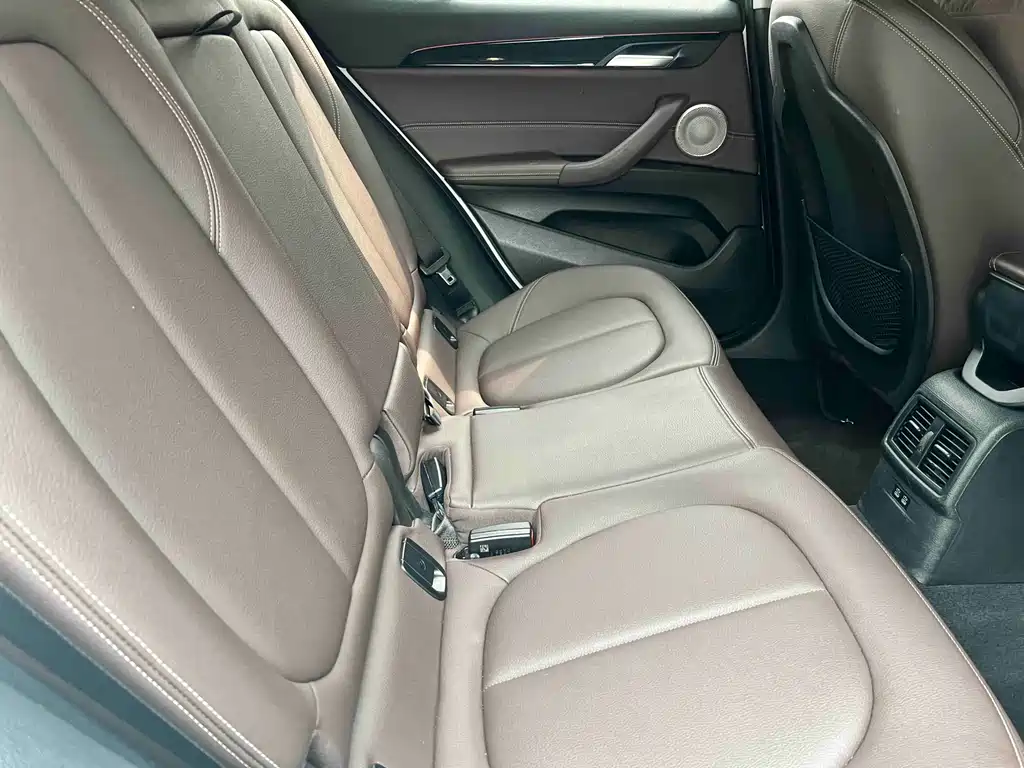 BMW X2 2023 — фото 25