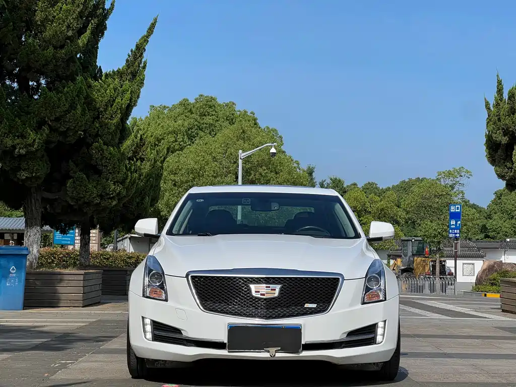 Cadillac ATS-L 2017 — фото 2