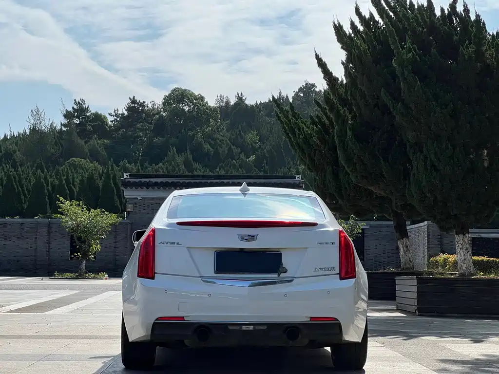 Cadillac ATS-L 2017 — фото 17