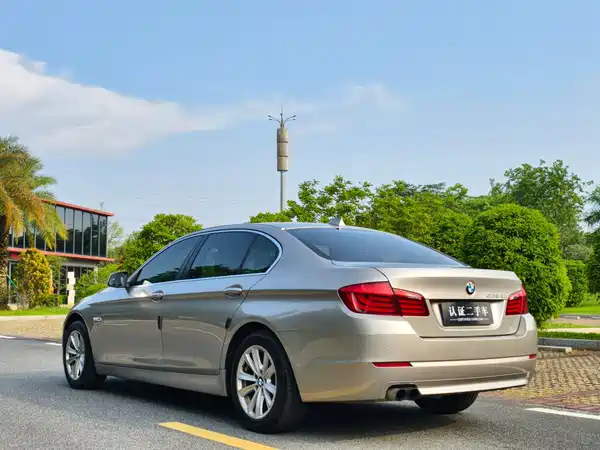 BMW 5 Series 2012