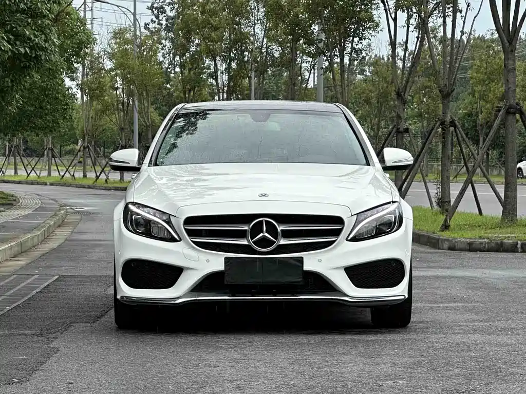 Mercedes-Benz C-Class 2017