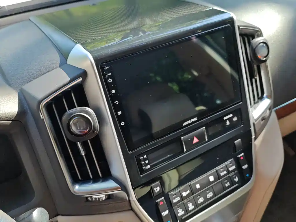 Toyota Land Cruiser 2015 — фото 33