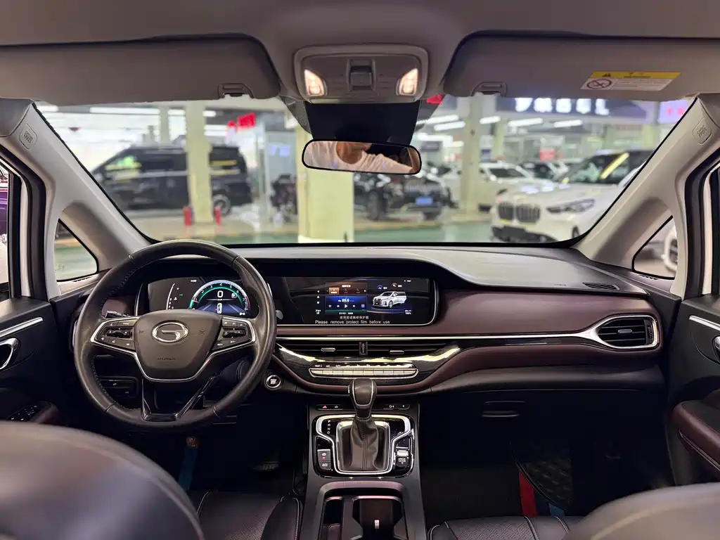 GAC Trumpchi M6 2021 — фото 9