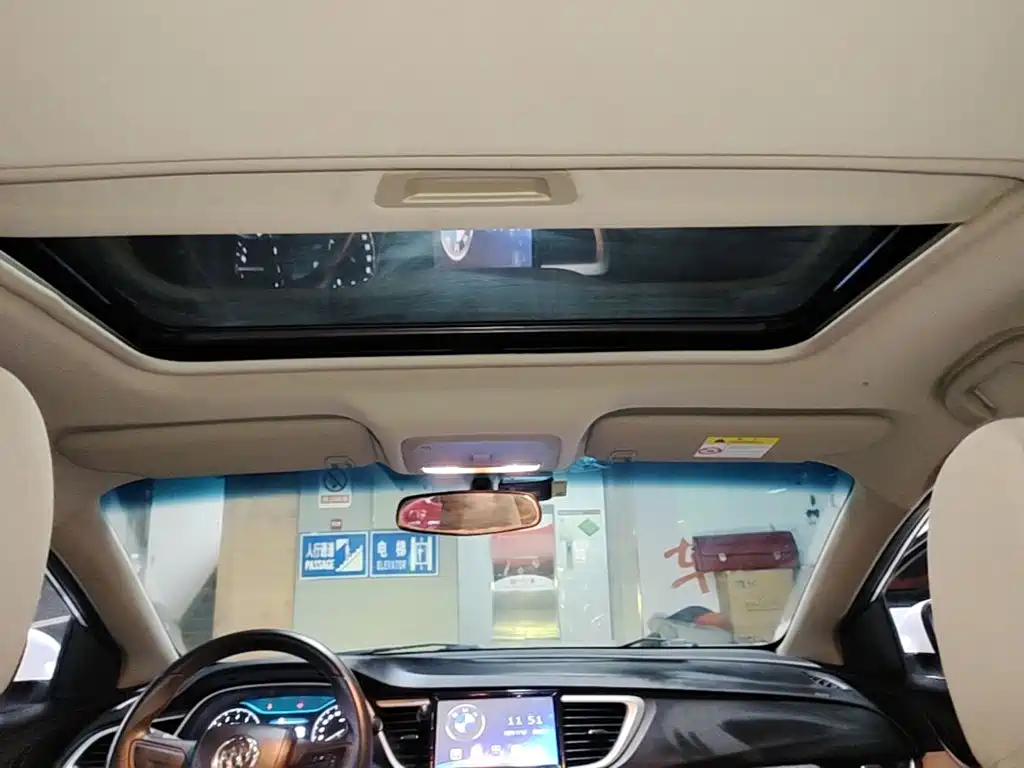 Buick Excelle 2016 — фото 18