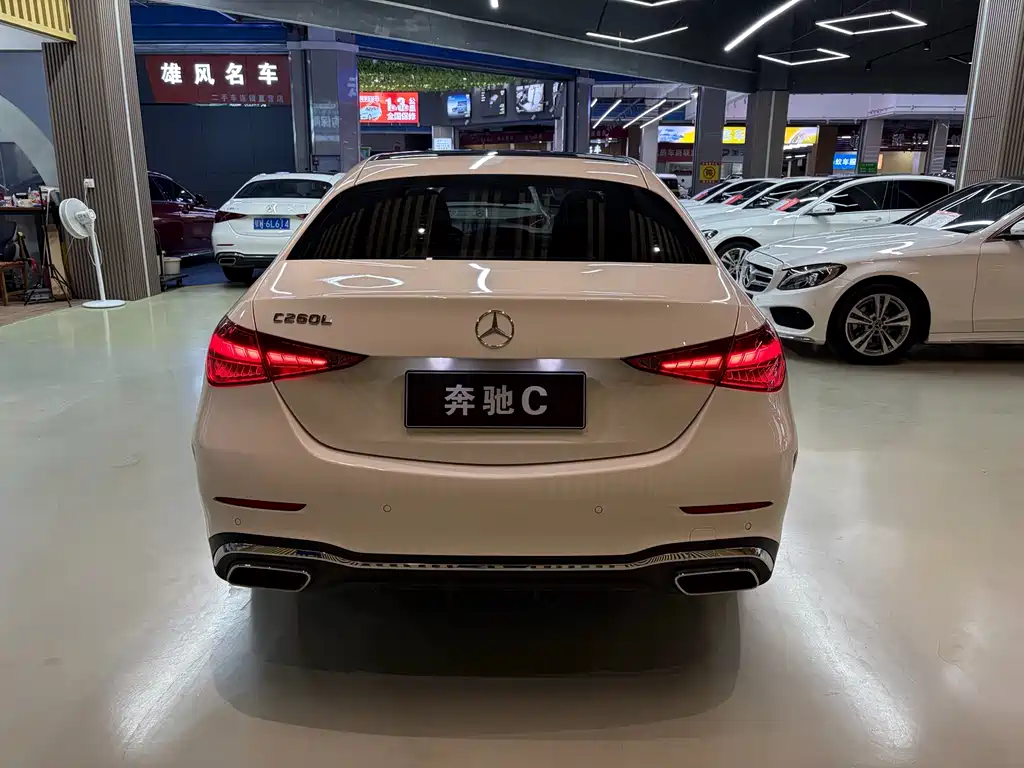 Mercedes-Benz C-Class 2024 — фото 10